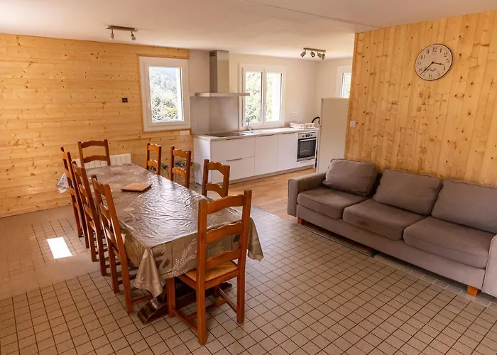 別荘 Maison De Montagne Proche Gavarnie 12-14 Personnes ジェードル